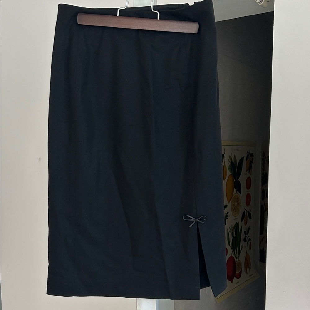 Gucci Black Pencil Skirt with Bow Detail